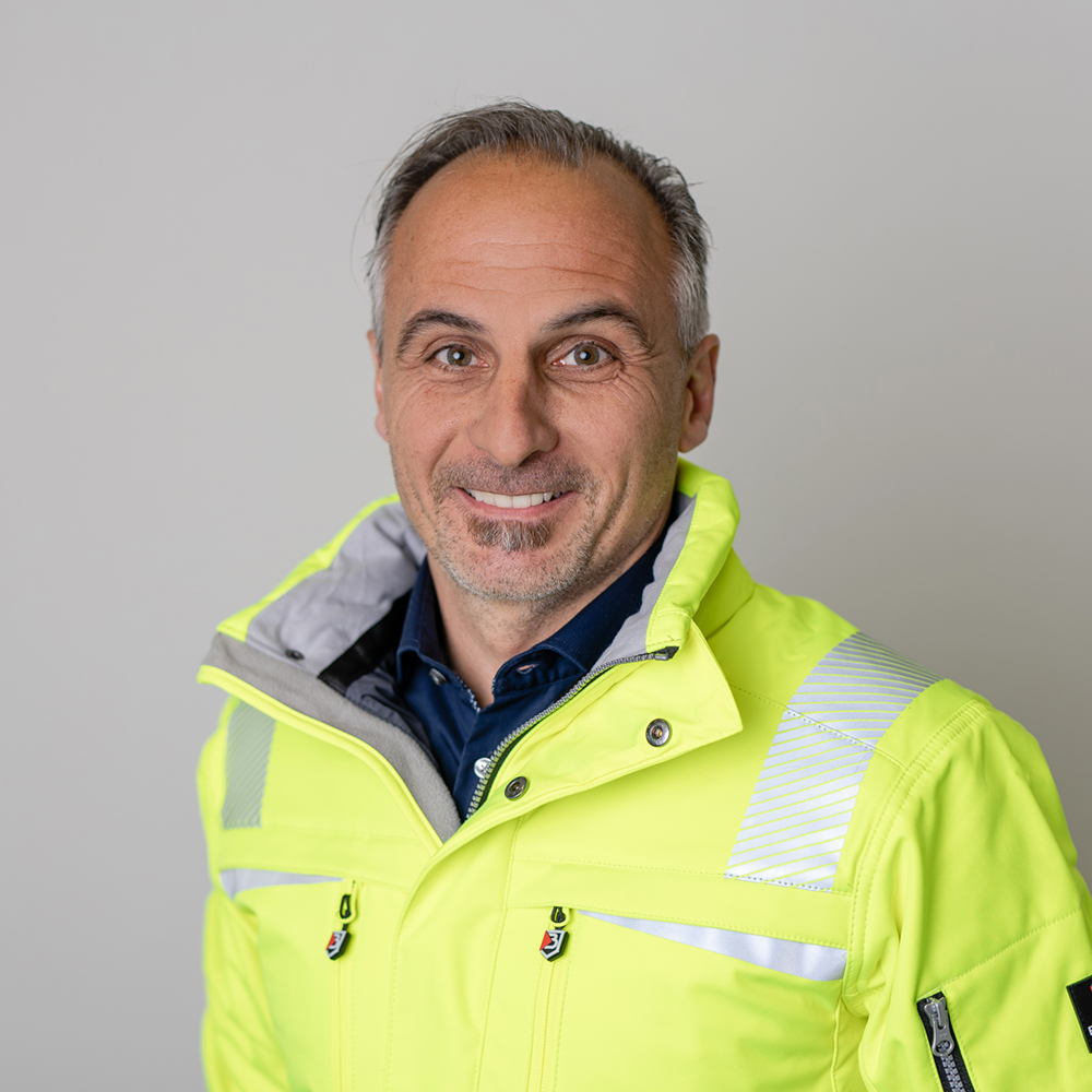 Rolf Schneider